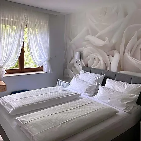Hotel-restaurant Sebastianushof 4*