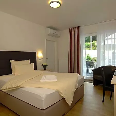 Hotel-restaurant Sebastianushof فندق 4*