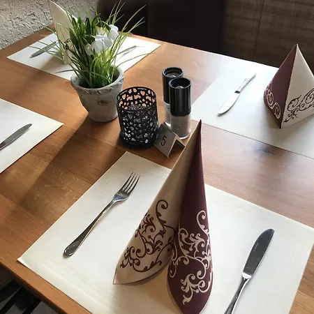瑟芭思特诗福酒店 - 餐厅 酒店 波恩