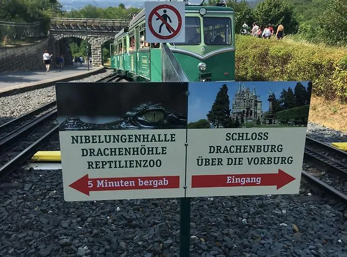 Hotel-restaurant Sebastianushof מלון בון